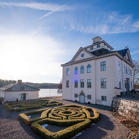 Oester Malma Hotel Marieberg  Экстерьер фото