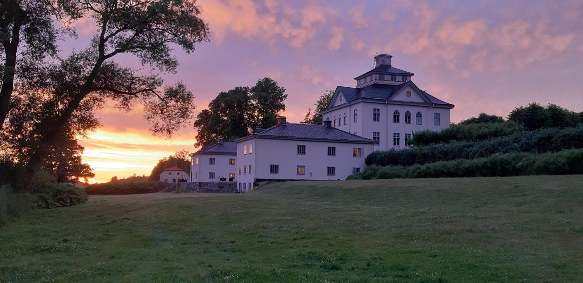 Oester Malma Hotel Marieberg  Экстерьер фото